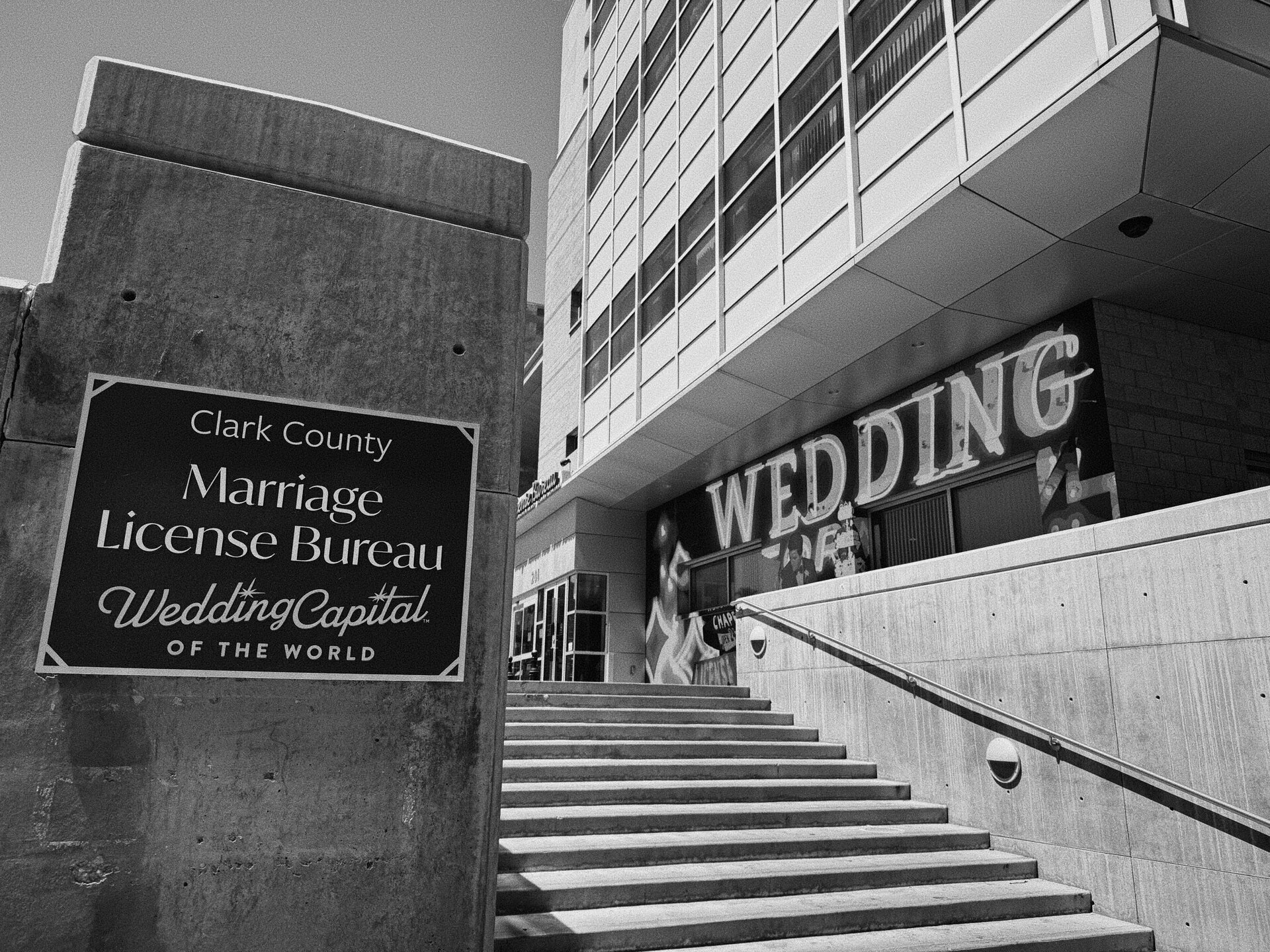 Sat, 14 Feb 2026 23:52:26 +0100